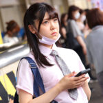 【中出し】 痴●OK娘スペシャル 緊急版 毎朝、電車で見かける色白美尻女子○生を連日痴●で中出しまでOKさせろ 『高画質』