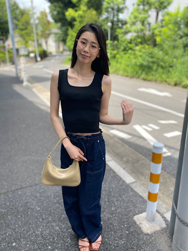 【中出し】 精飲美淑女 久しぶりにザーメンを味わいたいシンママとお泊り...