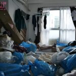 【中出し】 隣人のゴミ部屋で異臭中年おやじに抜かずの連撃中出し46発で孕まされた制服女子の末路… 桜もこ 『高画質』