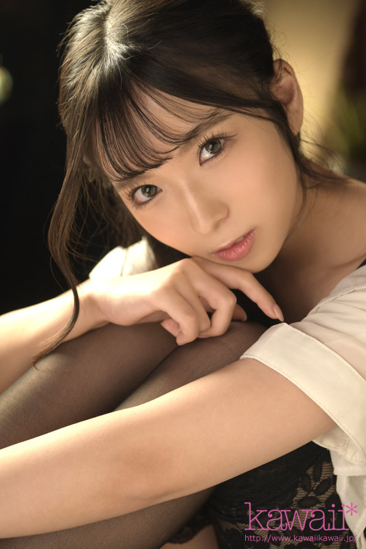 【中出し】 挿入を匂わせながら超絶テクで焦らしてくるアイドルより可愛い...