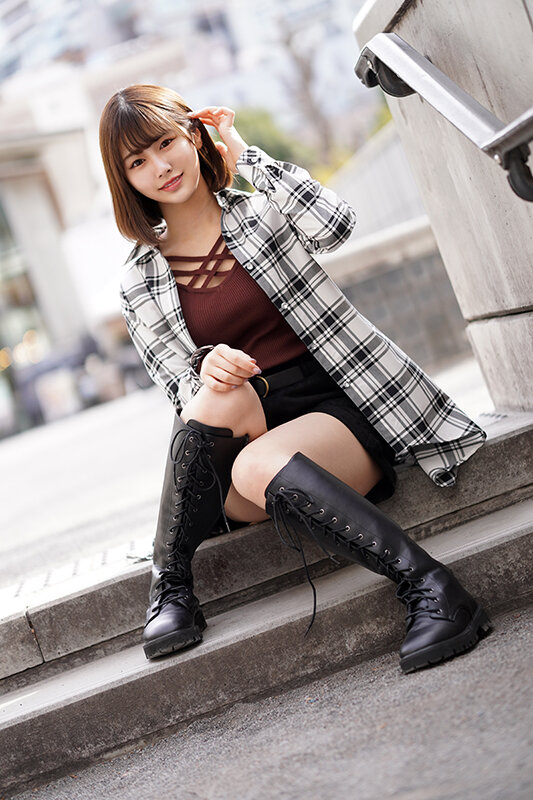 【中出し】 【有名俳優】ガチ美人奥さま25歳 スレンダーFカップ完璧ボ...