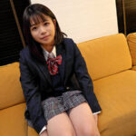 【中出し】 上京Jりーなちゃん☆孕ませたい！この笑顔！避妊具穴あけ！アイドル顔の1年生の子宮にどぴゅどぴゅ気持ちいい中出し円光ハメ撮り種付ける♪ 『高画質』