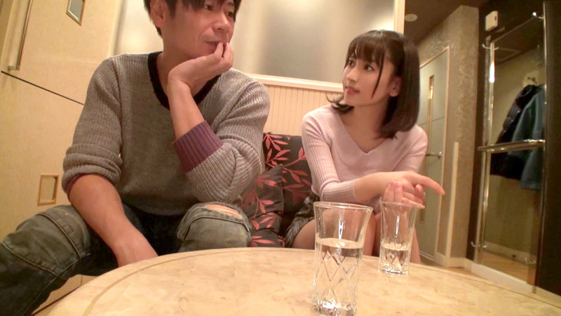 【中出し】 そこらへんの風俗では出会えないレベルが高すぎる可愛い風俗嬢...