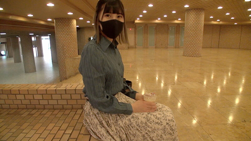 【中出し】 ナンパコNo.37 「ラップが守ってくれるから♪」と経験少...