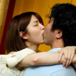 【中出し】 イクときは絶対にキス 女子アナみたいにカワイイスレンダー美少女はじめてのナマ中出し 倉本すみれ 『高画質』