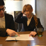 【中出し】 僕だけが知っている女上司の裏顔。世界一だらしないダメマ○コとお漏らし禁止デートしてその後、潮吹いたら何度もお仕置き中出し 課長補佐 ゆずさん 皇ゆず 『高画質』