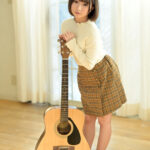 【中出し】 新人 専属 18歳 身長143cmミニマム敏感シンガー中出しAVDEBUT 由良かな 『高画質』