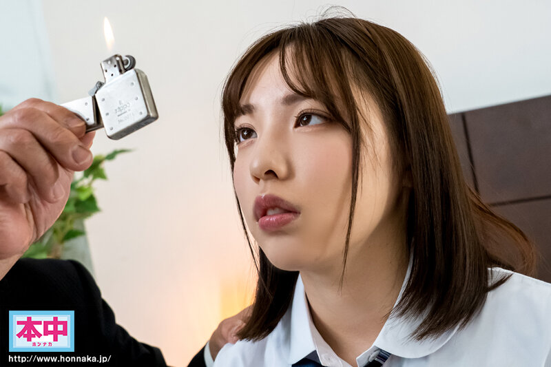 【中出し】 スマホの中身NTR スマホを覗いただけなのに…僕の彼女がパ...