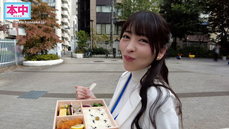 【中出し】 楽しませたら生でヤラせてくれる先輩と逆お持ち帰り中出しデー...