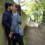 【中出し】 ちんちんおっきしたらホテル行きだよ 彼女が在宅中、昔の好きだった先輩に誘われて密着囁き野外デートで勃起したら即ラブホゲームに負けて何度も何度も中出ししてしまった。 美谷朱里 『高画質』