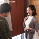 【中出し】 「本当に、先っぽ3cmだけだからね…。」 久々に再会した幼馴染と悪ふざけから始まる友達以上、不倫未満の焦らし中出し1週間―。 篠田ゆう 『高画質』