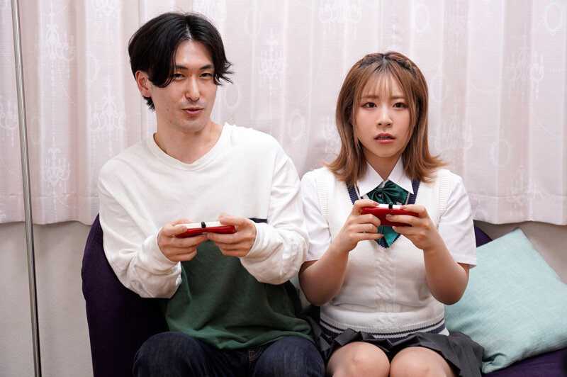 【中出し】 友達の妹が清純そうに見えてクソ生意気なメスガキだった！敬語...