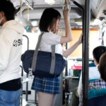 【中出し】 痴●の指マンがストライクすぎて…声も出せず糸引くほど愛液が溢れ出し堕とされた私 石原希望 『高画質』