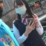 【中出し】 東京に修学旅行で来ていた微乳J●を自由時間の2時間の間、ハメまくった（笑） ネットで知り合った初対面の男（オヤジ）にリアルで会ったが最後。断り切れなくて、中出しまでされてしまった無垢女子。 くみ 『高画質』