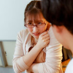 【中出し】 「私のこと気弱で怒らない先生だと思ってた？」2人きりになったら立場逆転。ナメた態度の男子のペニスを舐め返してハメ倒す隠れ痴女教師 末広純 『高画質』