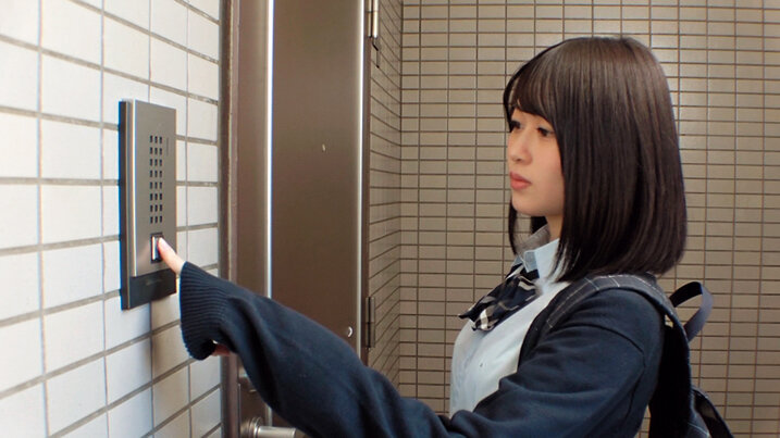 【中出し】 サポマン 普段はクールなのに白目剥いてイキ狂う綺麗系女子 ...