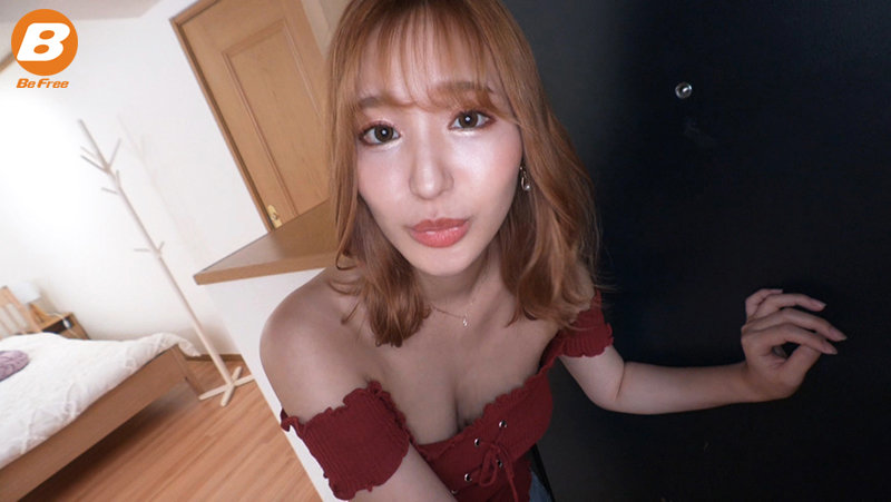 【中出し】 彼女のお姉さんは超ビッチでヤリマン！彼女が不在の間を狙って...