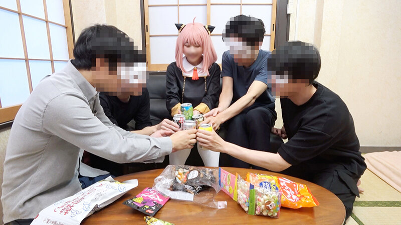 【中出し】 全員中出し5P乱交SEX コス○リ行列レイヤー様の小さなワ...