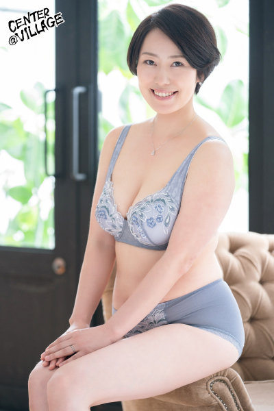 【中出し】 初撮り人妻ドキュメント 桃山ちとせ 『高画質』