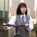 【中出し】 つきまとい02 ～地味な子の制服姿・自宅・私服姿を何日も盗撮記録～ 『高画質』