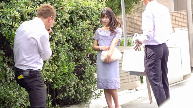 【中出し】 結婚式帰りナンパ2 ～華やかに着飾った清楚な女子とパコる！...