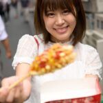 【中出し】 現役JDおじ散歩 ニコニコおやじを転がす留年中のパパ活ビッチ女子大生をオヤジたちの種付け同好会に入会させ 中年肉棒調教でメス豚開発調教しました。 『高画質』