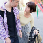 【中出し】 ケガで保護した童貞青年を筆下ろししたら相性が良すぎて何度もイカされ溺れたデカ尻妻 玉城夏帆 『高画質』