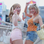 【中出し】 パパ活アプリで見つけたベロ酔いW爆乳ヤリマンギャルとパコろうぜ！！ 理性ぶっ飛び状態で時間＆発射無制限SPECIAL！！ 『高画質』