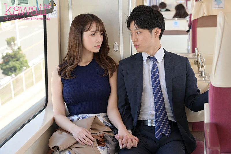 【中出し】 長期出張で離れ離れになるエッチ大好き彼女と誓い合った3ヶ月...