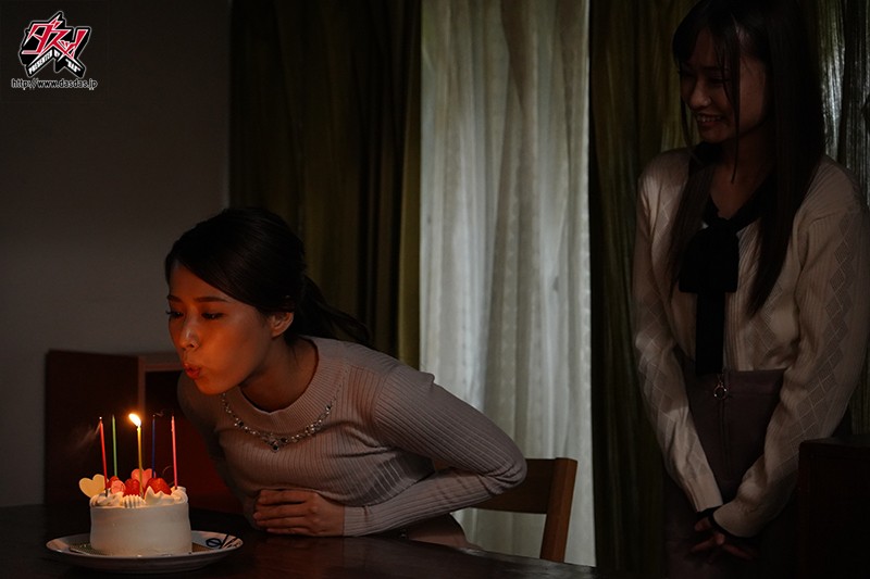 【中出し】 美人母娘、イタダキマス。数十年前に孕ませた女とその娘に会い...