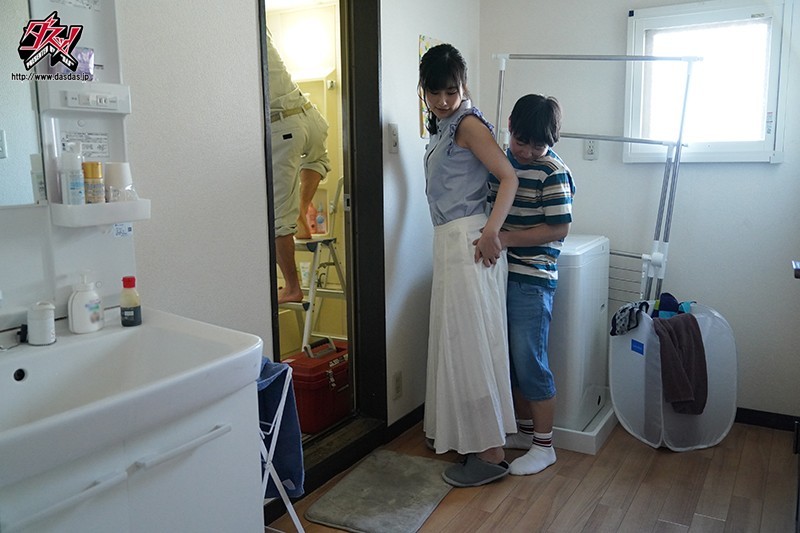 【中出し】 クソガキのち○ぽを断れなくて… 私はショタの言いなり玩具 ...