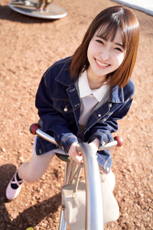 【中出し】 素人女子大生【限定】ひなのちゃん20歳 かわいい声を武器に...