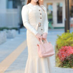 【中出し】 【あざとカワイイ】出会い系で男を喰い漁る新婚人妻ちゃん 25歳（現役声優！！）酔って乱れてむっちり ボディぷるるんアヘ顔絶頂。むっちり無毛まんこにたっぷり種付けされちゃった個撮映像【ハメ撮り】 『高画質』