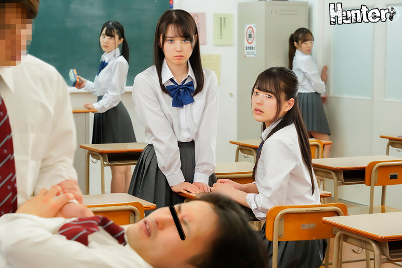 【中出し】 「いいんです！学校でイジメられても。だって家に帰ればイジメ...