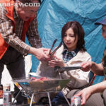 【中出し】 町内キャンプNTR テントの中で何度も中出しされた妻の衝撃的寝取られ映像 吉澤友貴 『高画質』