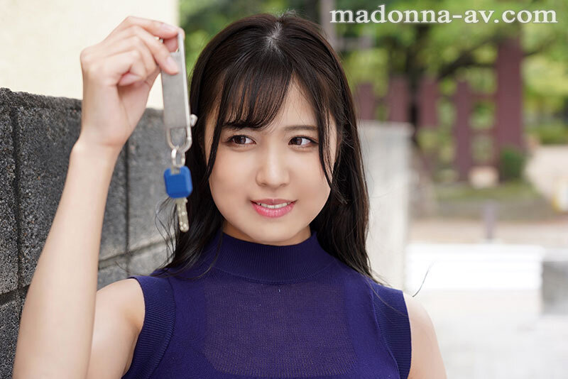 【中出し】 合鍵をもらった人妻が、男子学生が卒業するまで中出しされた一...