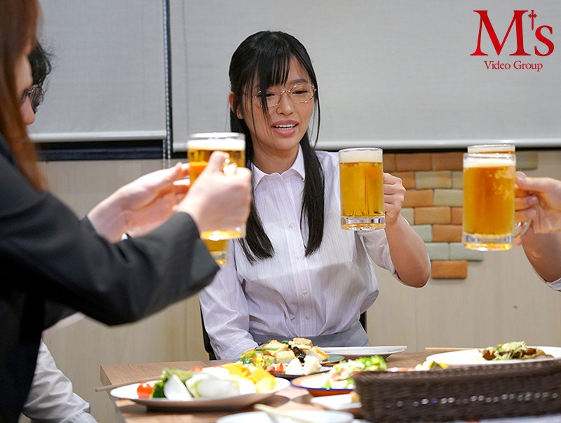 【中出し】 田舎から夢を追って上京したはずがいつの間にか同じ会社のイケ...