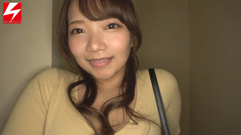 【中出し】 「忘れさせて（彼氏を）…」 強がってるけど彼氏にフラれて…...