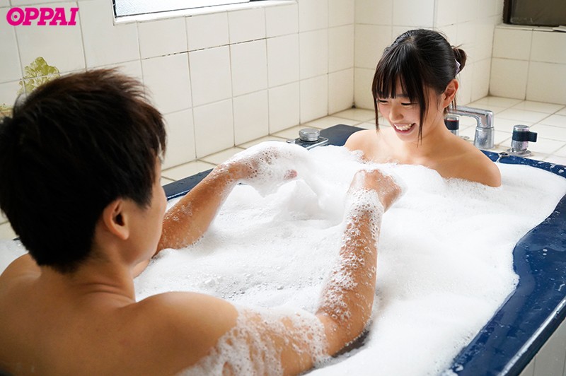 【中出し】 彼氏に30日間禁欲させられケダモノになった巨乳をおれが先に...