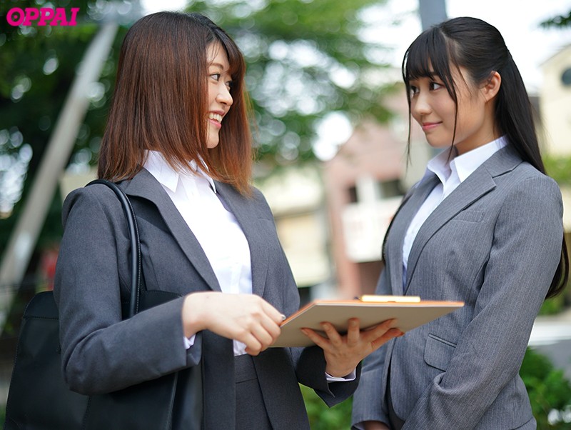 【中出し】 W高級ランジェリー販売員の誘惑セールス術 川村晴 深沢いの...