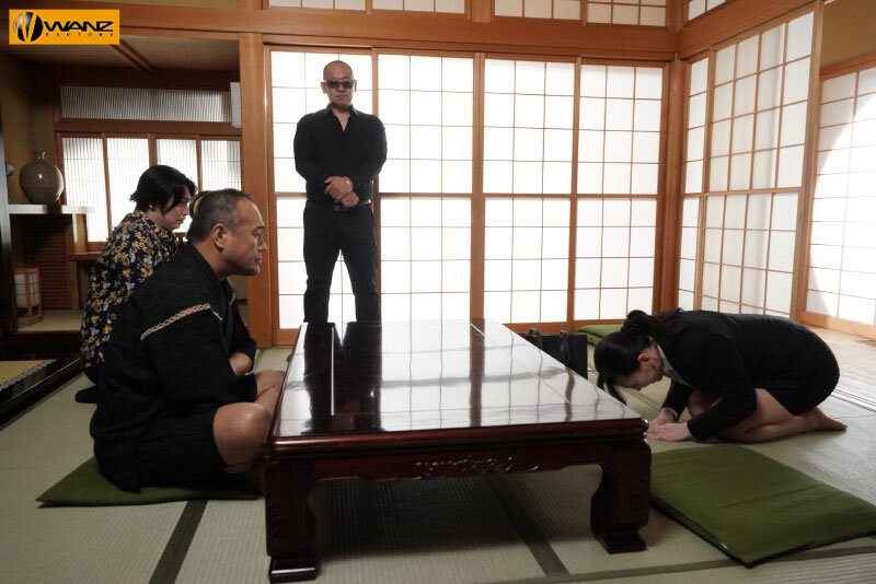 【中出し】 ヤクザの妻を妊娠させた僕の身代わりに監禁されて妊娠するまで...