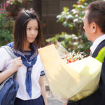 【中出し】 担任の先生はお父さんよりも年上なのに… 生徒のからかい誘惑を真に受けて、朝までセックスして中出しした放課後。 瀬名リリイ 『高画質』