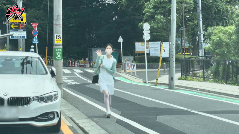 【中出し】 祝 肉オナホ化 マゾい現役の美少女ナースを勤務中に拉致って...