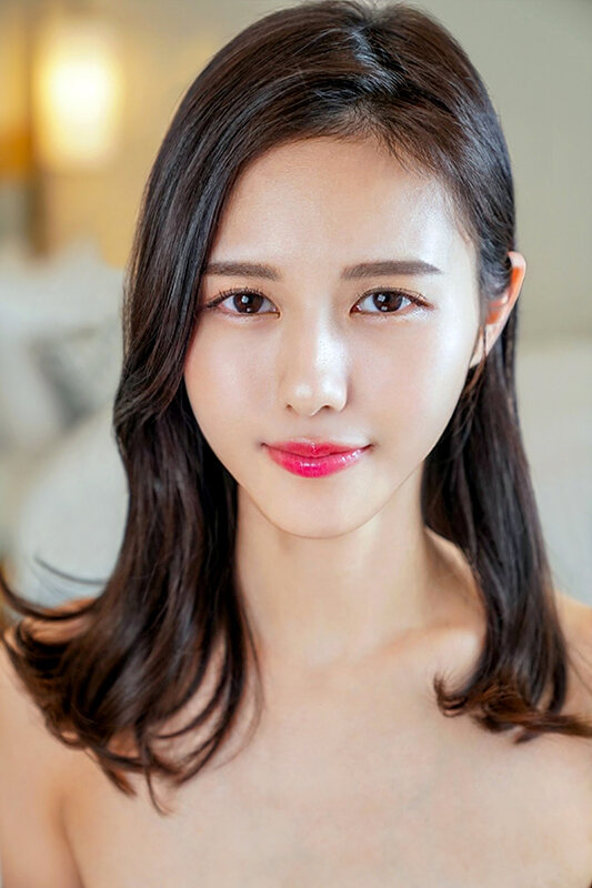 【中出し】 【熟女教師】マラソン選手の体育教師と学生カップルの禁断SE...