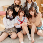 【中出し】 男子校に通う冴えないボクだけど家に帰れば5人の義姉妹たちと毎日ヤリまくりのハーレム生活！2 学校の友達には絶対言えないボクの秘密。 『高画質』