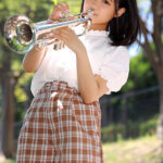 【中出し】 新人18歳 身長は145センチの小さな身体 小麦肌の敏感ミニマム中出しAVデビュー 葉山美音 『高画質』