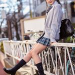 【中出し】 「先生…若い女の子とHしたコトある?すっごく気持ちいいよ…?」来夏、7年間付き合っている彼女と結婚予定だった僕は、人生を狂わせる教え子に迫られ続け、中出し孕ませ性交をやめられなくなってしまった…。 松本いちか 『高画質』