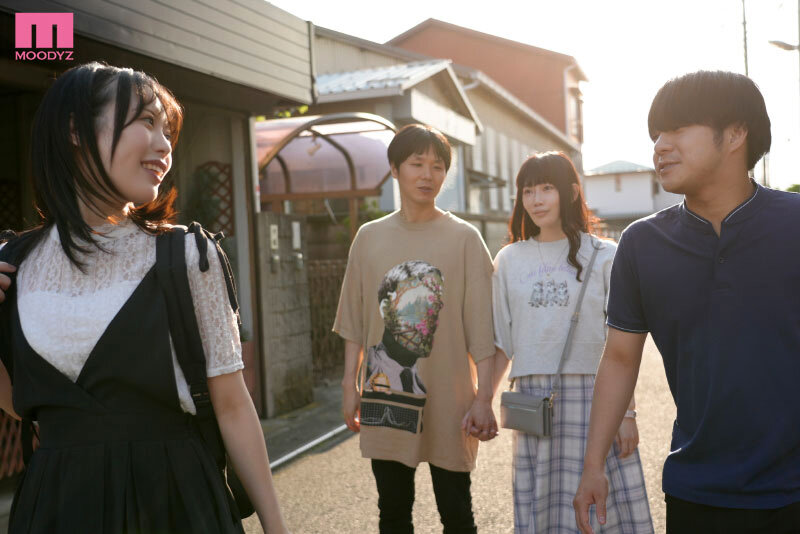 【中出し】 彼女持ちのセフレ男にごっくん調教されている大好きな同級生と...