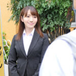 【中出し】 ある日突然、淡い恋を抱いていた憧れの巨乳女教師が僕の義理姉になって、おっぱいポロリチラリの無自覚な同居生活にガマンできない！！ 小花のん 『高画質』