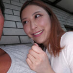 【中出し】 毎晩違う男を連れ込んでいる隣りのお姉さんにあざといぐらいに誘惑されて、無理矢理中出しさせられてしまったボク。 蜜美杏 『高画質』